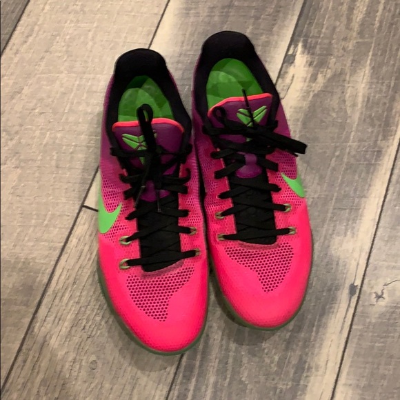 Nike Other - Men’s Nike Kobe Sneaker